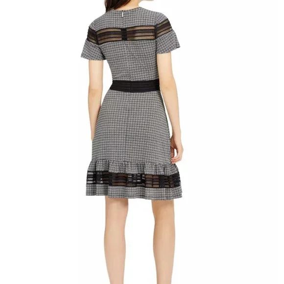 ❤️ MICHAEL Michael Kors Checkered Mesh And Ruffle Dress - Picture 7 of 8